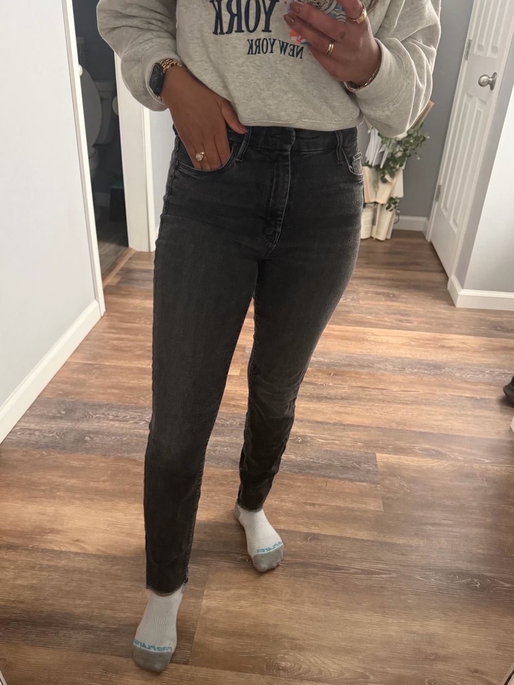 MOTHER High-Rise Black Women’s Skinny Jeans
